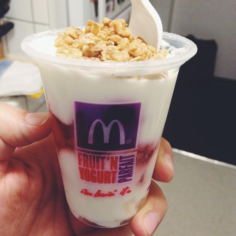 Fruit 'n Yogurt Parfait