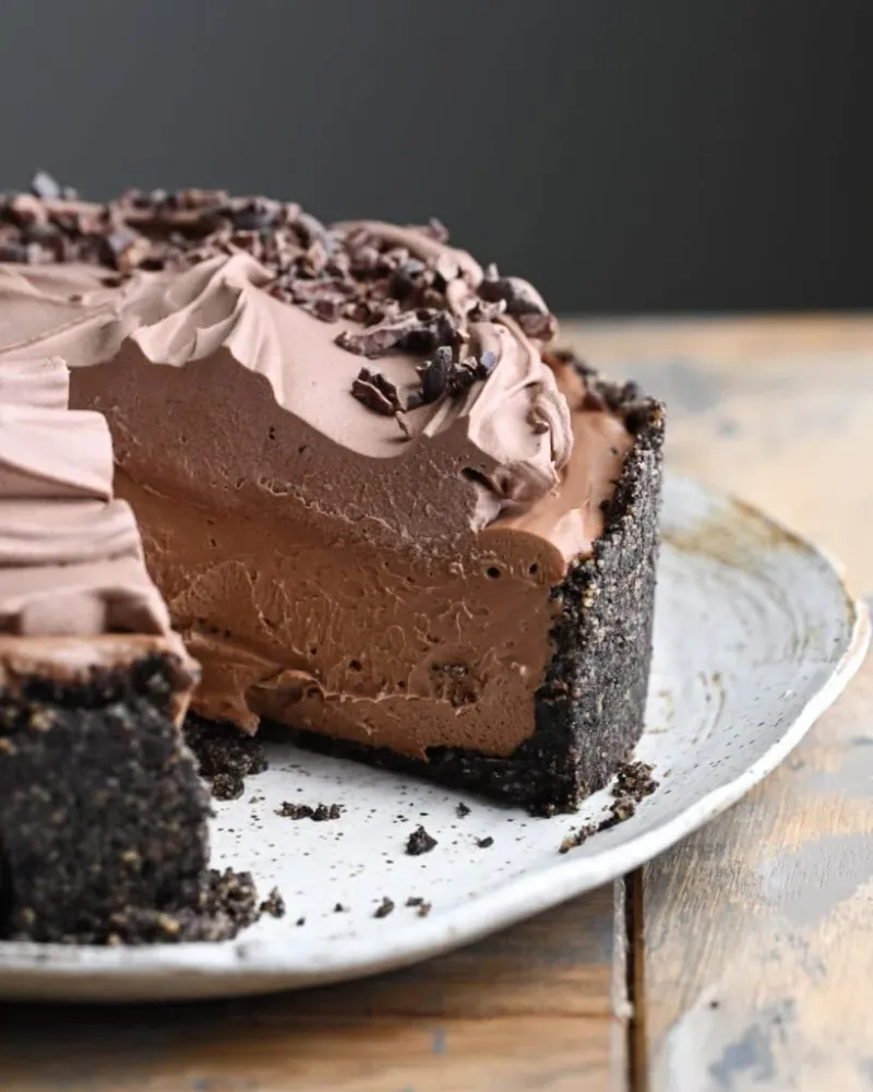 No-Bake Chocolate Cheesecake