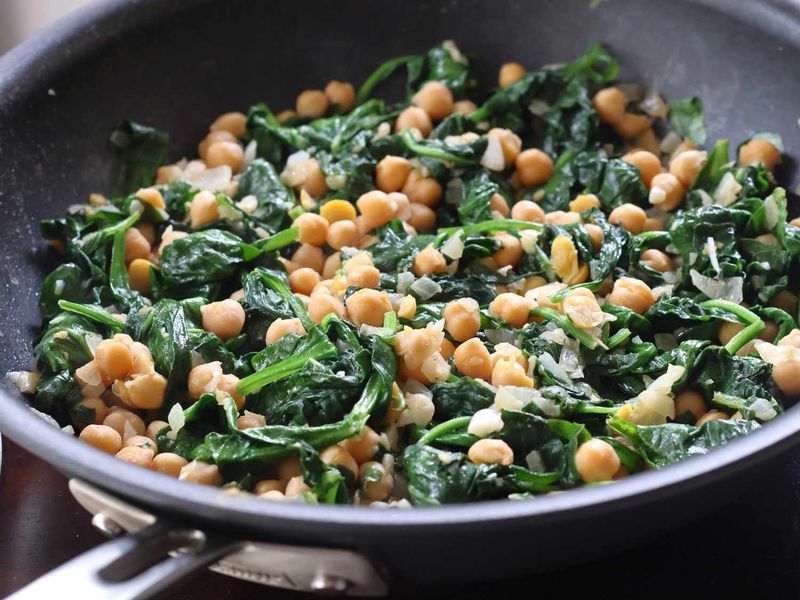 Chickpea and Spinach Stir-Fry