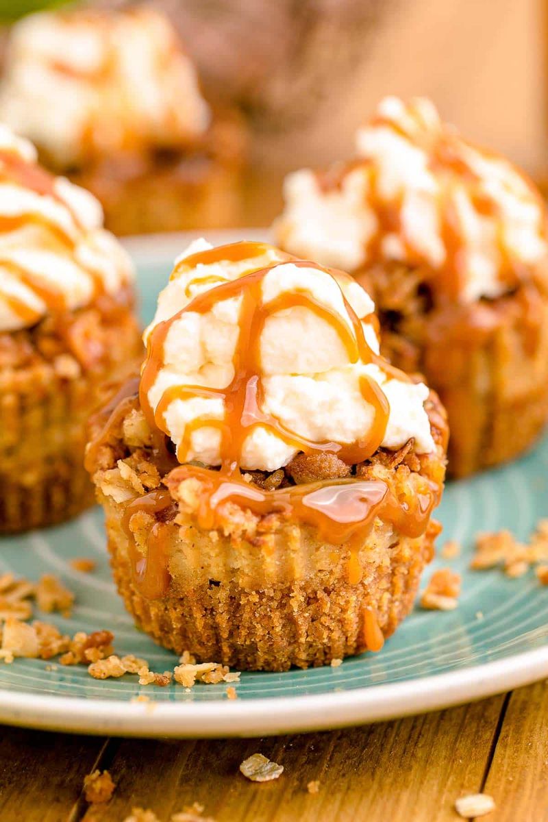 Mini Apple Cheesecakes