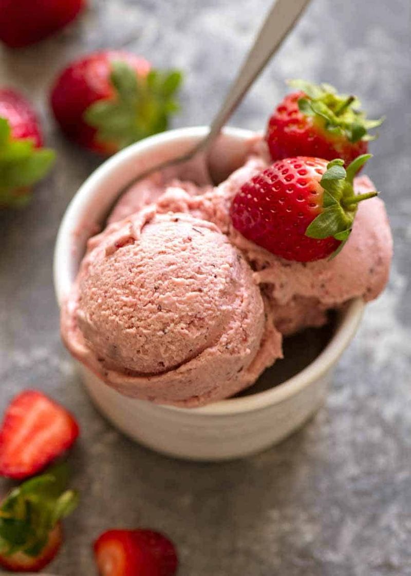 Strawberry Ice Cream with Fake Flavoring