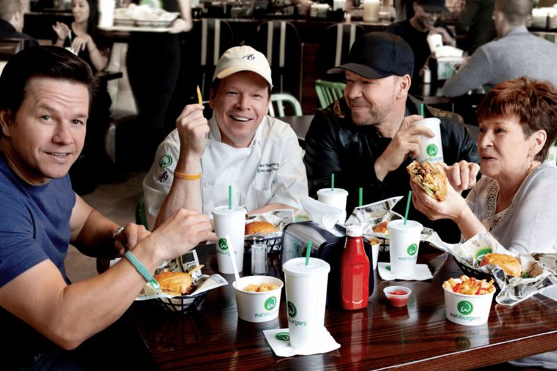 Wahlburgers – Mark Wahlberg's Family Burger Empire