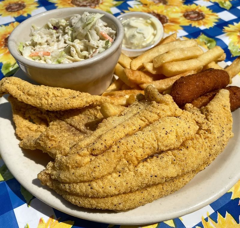 Arkansas: Fried Catfish