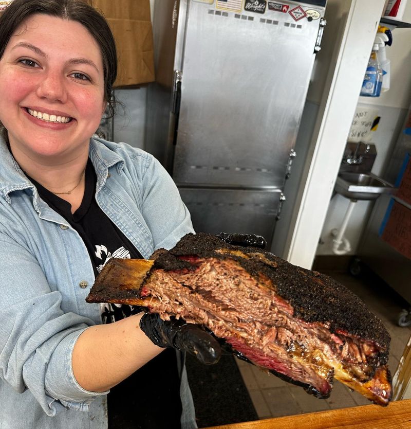 Arkansas: Wright’s Barbecue, Johnson