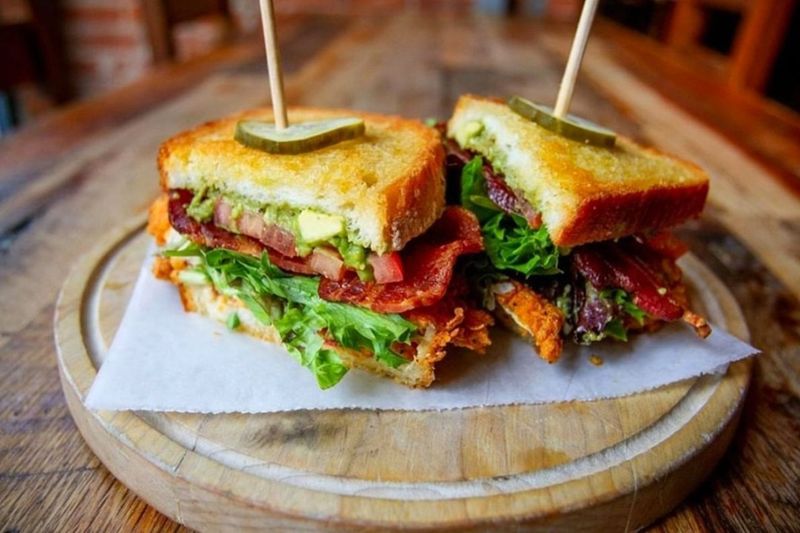 BLT