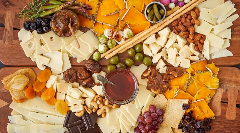 Choose Cheese with Live Cultures
