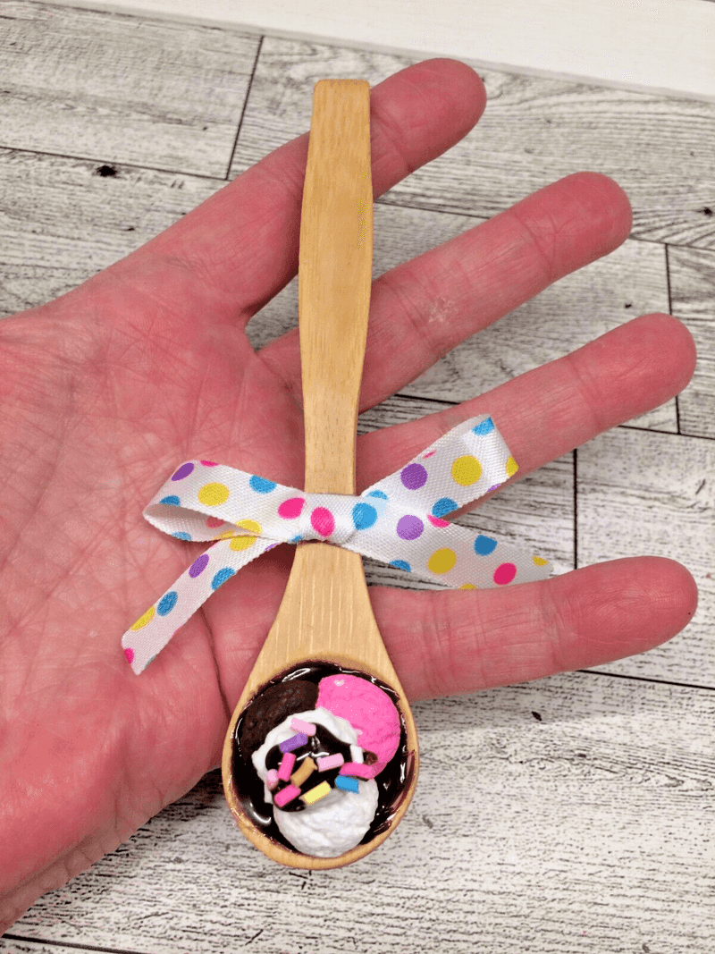 Neapolitan Cups with Wooden Spoons