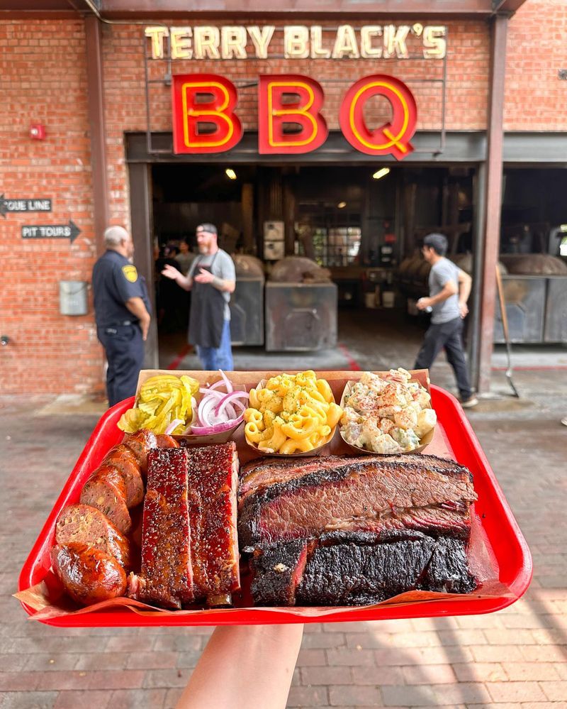 Black's Barbecue, Lockhart