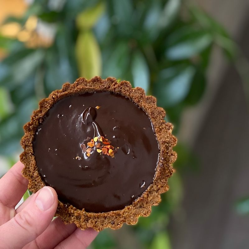 Chili Chocolate Tarts