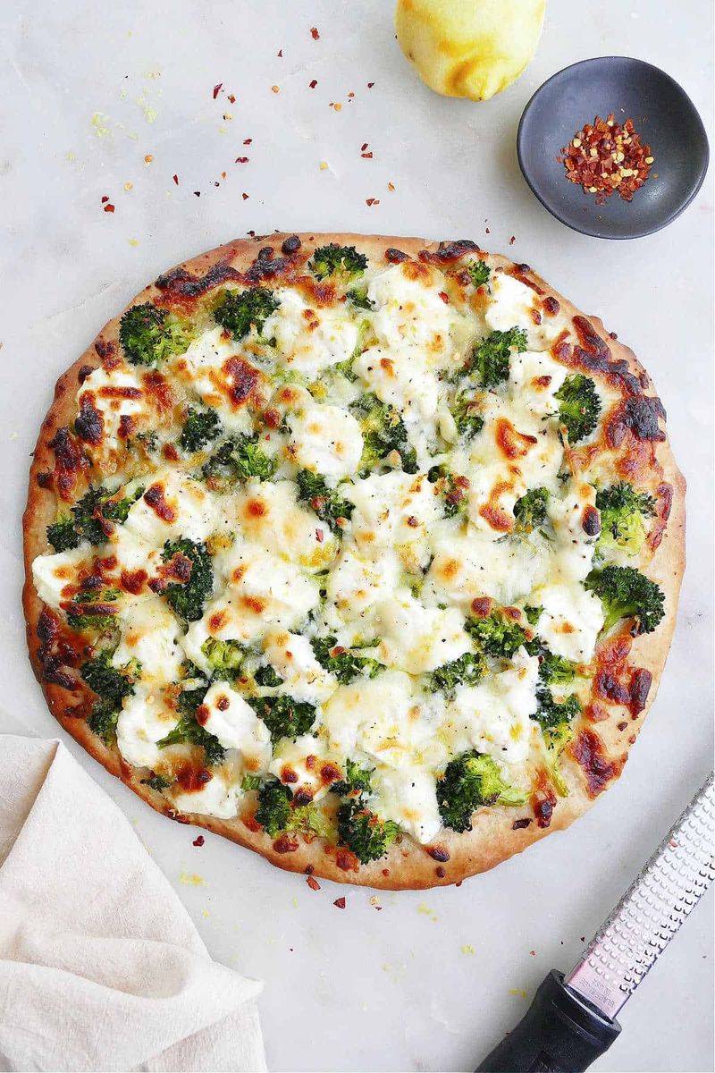 Broccoli Alfredo Pizza