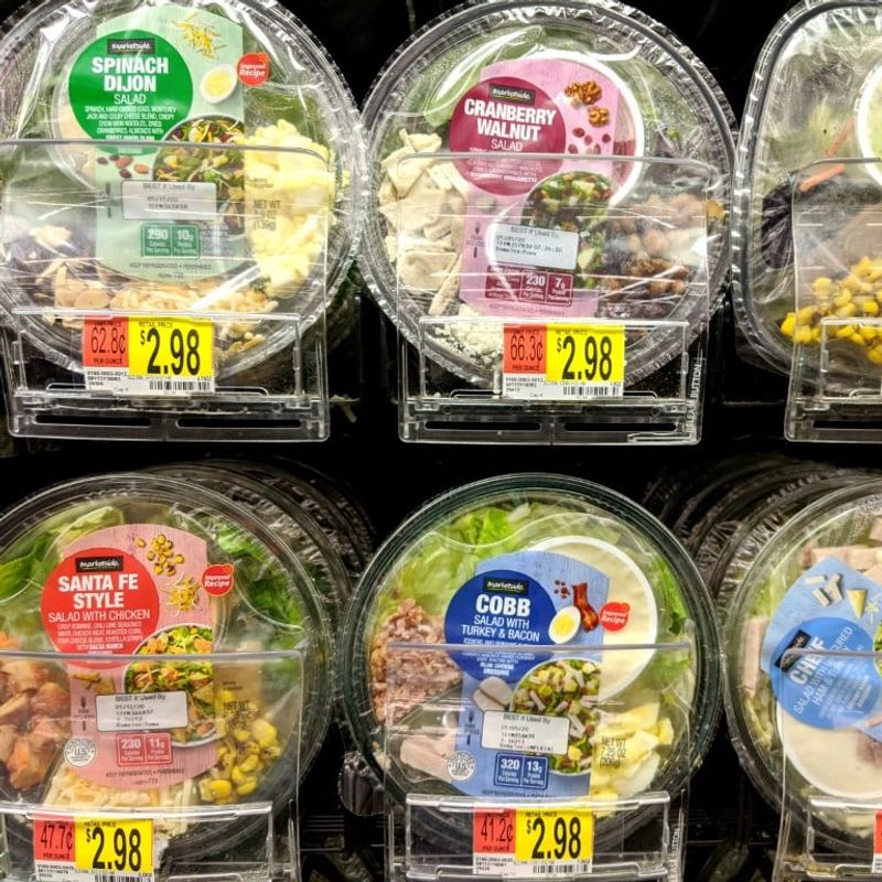 Pre-Made Salads That Wilt Instantly