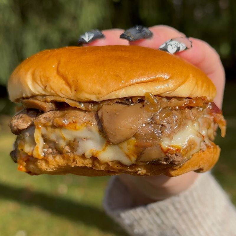 Wendy's Mushroom Bacon Cheeseburger