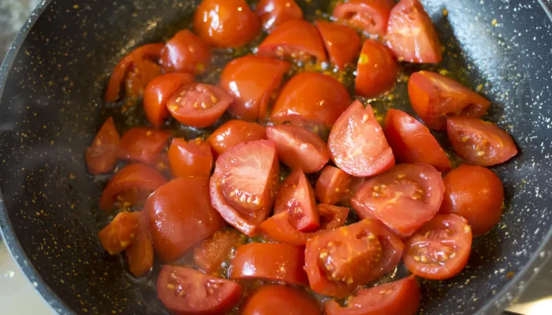 Canned Tomatoes: Lycopene Champions