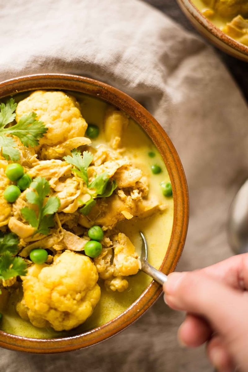 Aromatic Indian-Spiced Chicken and Cauliflower