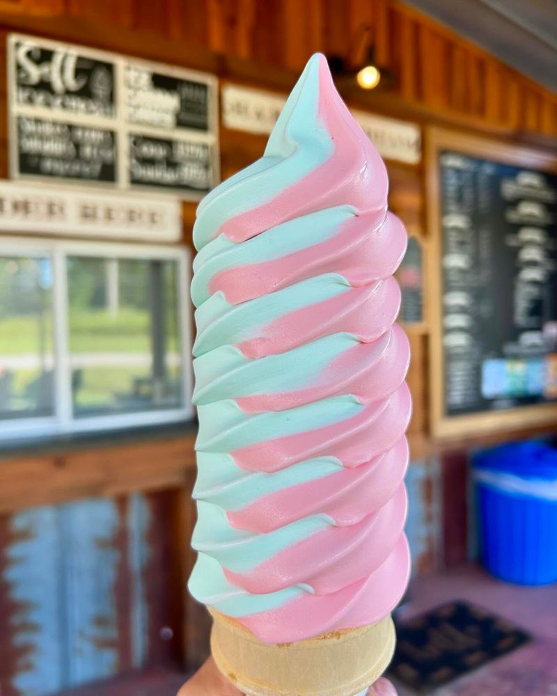 Bubblegum Swirl Ice Cream Cups