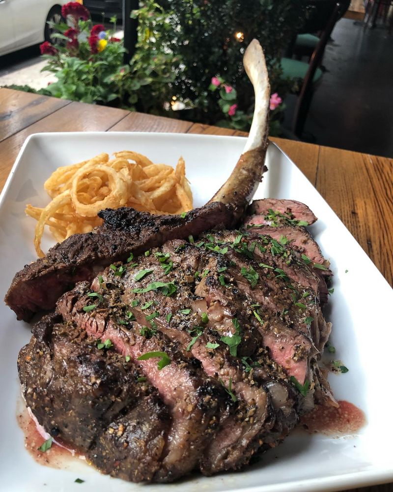 Tomahawk-Cut Steaks