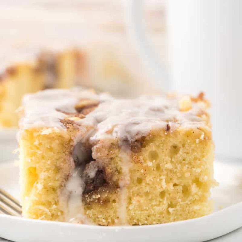 Cinnamon Roll Sheet Cake