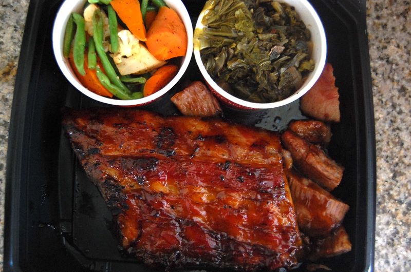 Lucille's Smokehouse Bar-B-Que: Southern Comfort Done Right