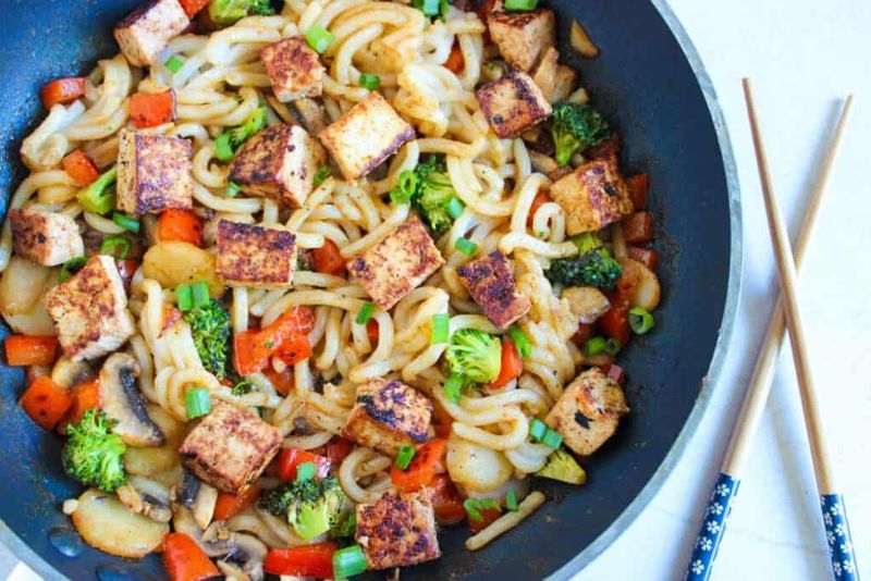 Spicy Tofu Noodles Meal Prep