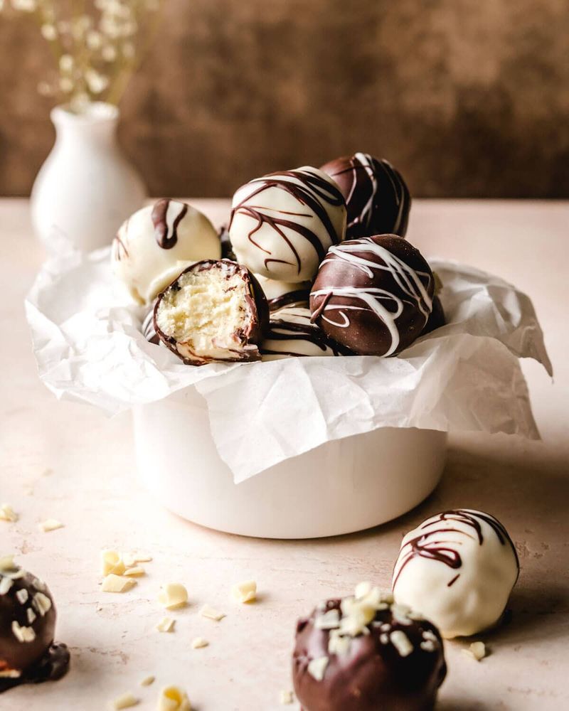 Cream Cheese Chocolate Truffles