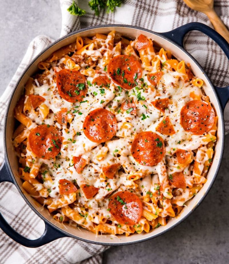 Spicy Sausage and Pepperoni Pizza Pasta