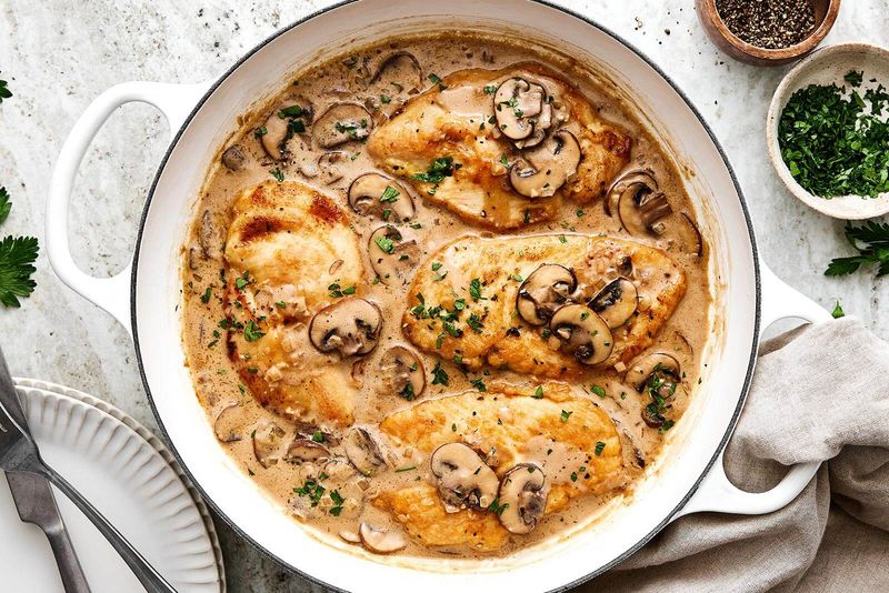 Slow Cooker Chicken Marsala