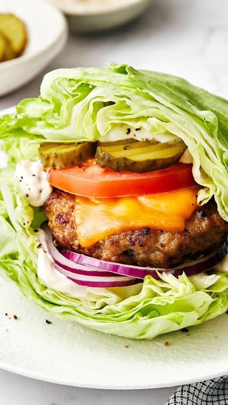 Lettuce-Wrapped Turkey Burger