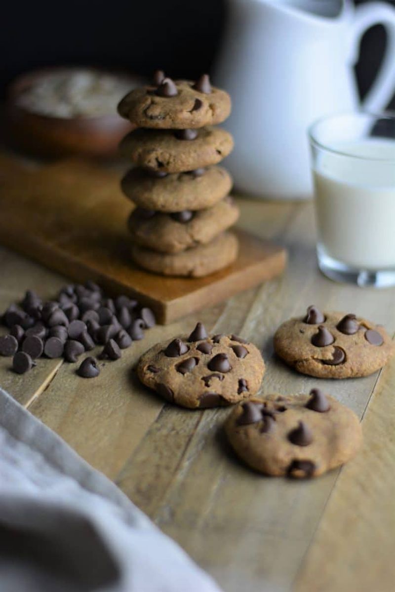 Sugar-Free Chocolate Chip Cookies