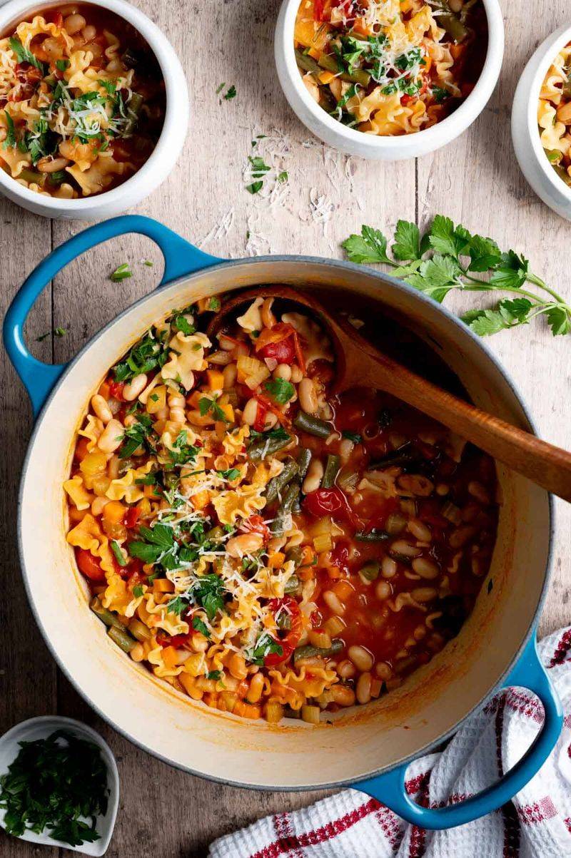 Rustic Pasta e Fagioli