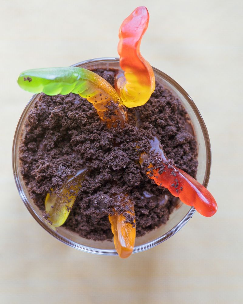 Dirt Cups With Gummy Worms