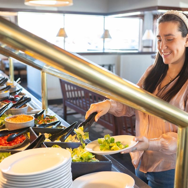 Disappointing: Ruby Tuesday's Garden Bar