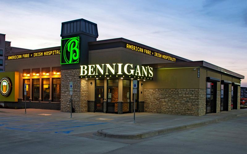 Bennigan’s (Original Format)