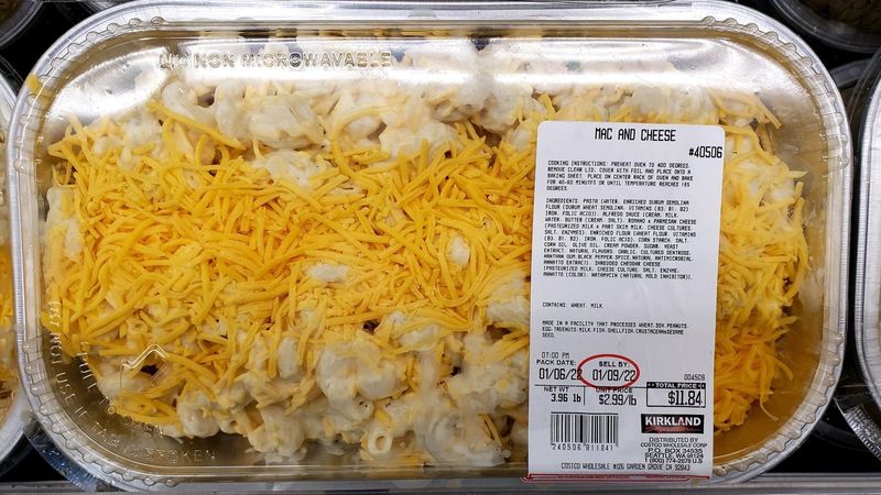 Mac & Cheese with Panko Topping