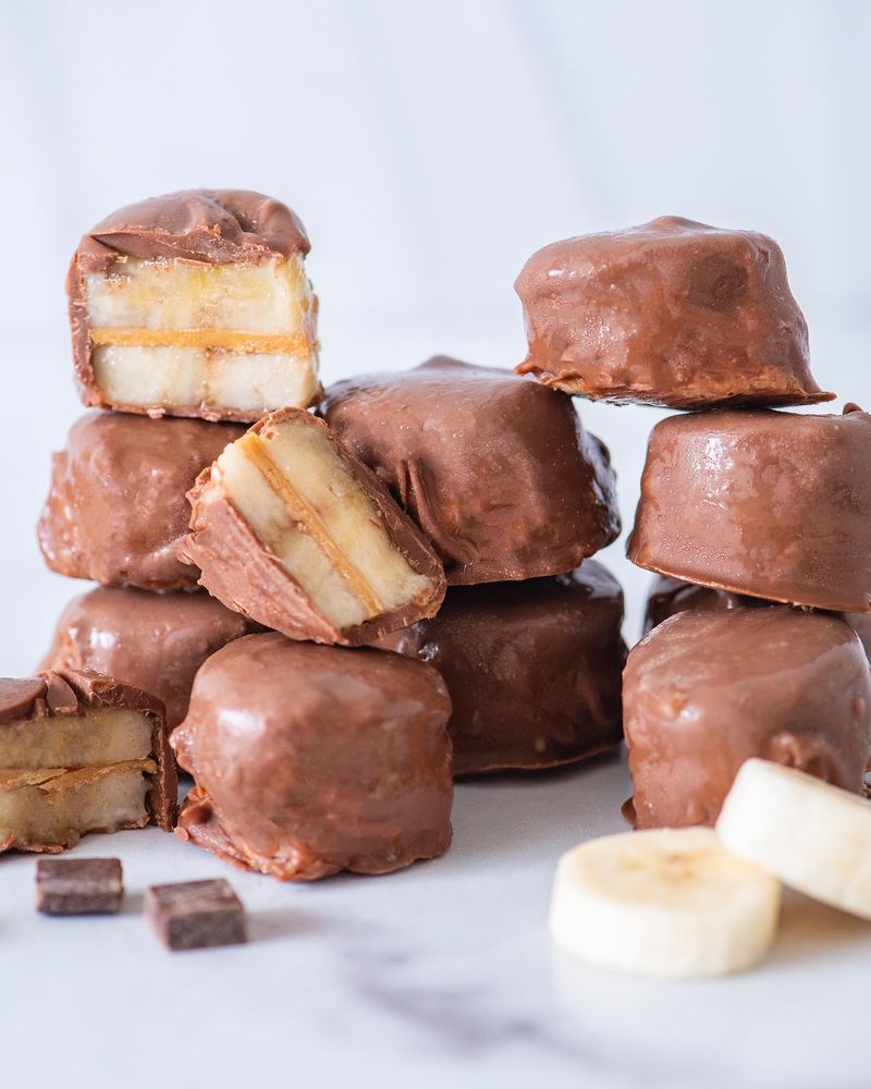Frozen Chocolate Peanut Butter Banana Bites