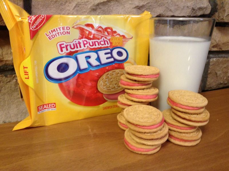 Fruit Punch Oreos