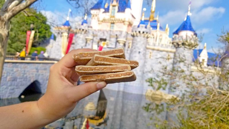 Churro Toffee - Sticky Mess