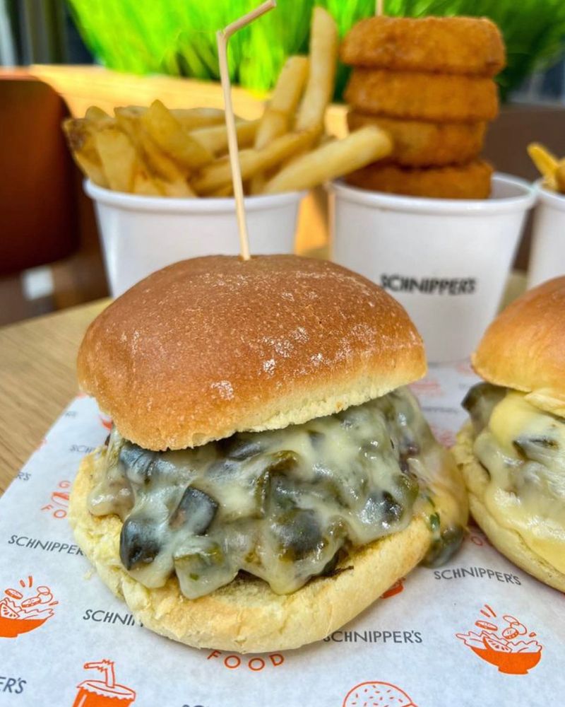 Green Chile Cheeseburger