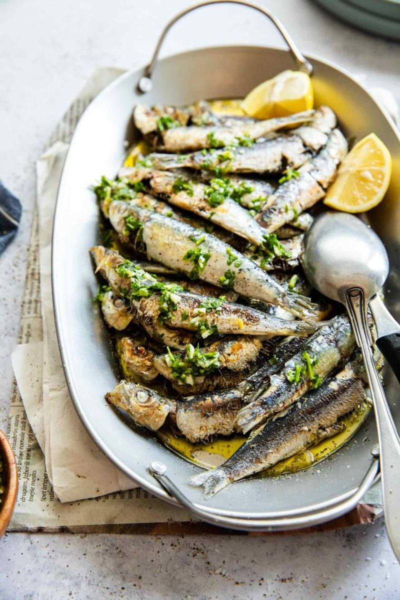 Simple Grilled Sardines