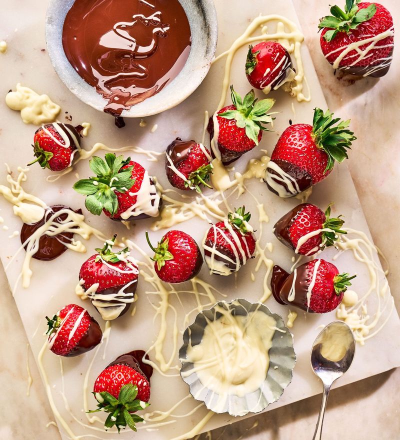 Chocolate-Dipped Strawberries