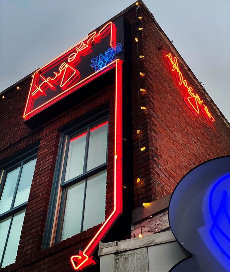 Hugo’s (Fayetteville)