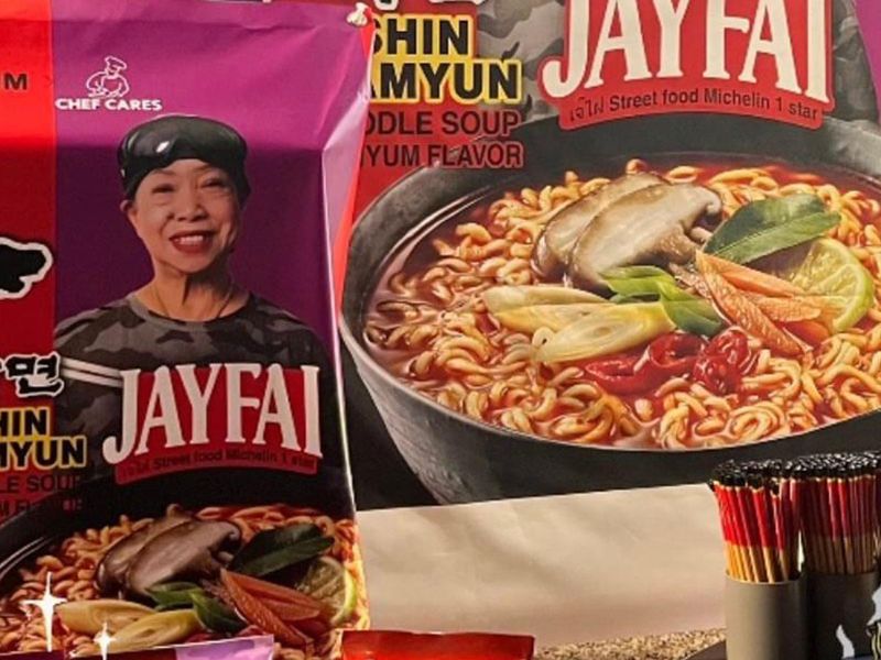 Collaboration Instant Noodles