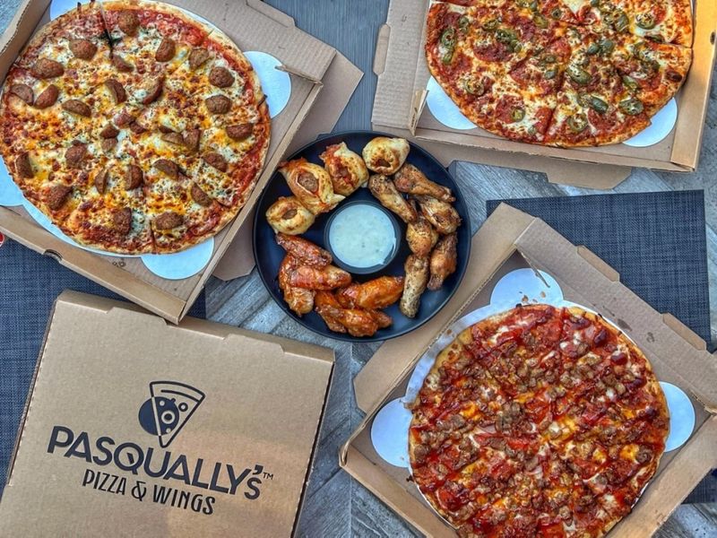 Pasqually’s Pizza & Wings