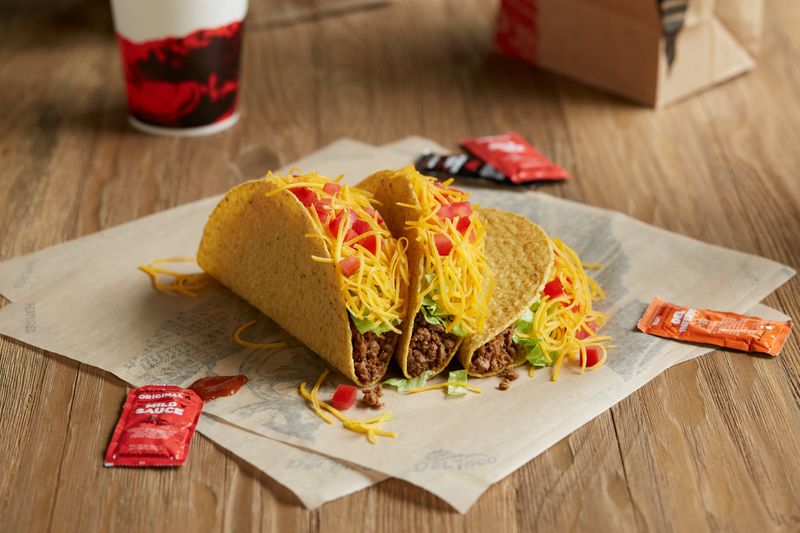 Del Taco Classic Crunchy Taco