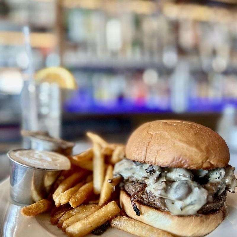 Jake’s City Grille (Minneapolis)