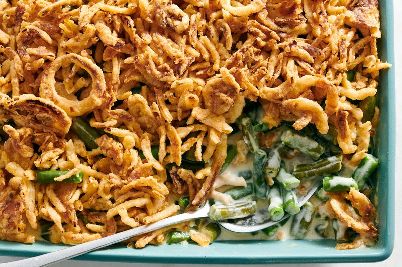 Green Bean Casserole: Holiday Table Essential