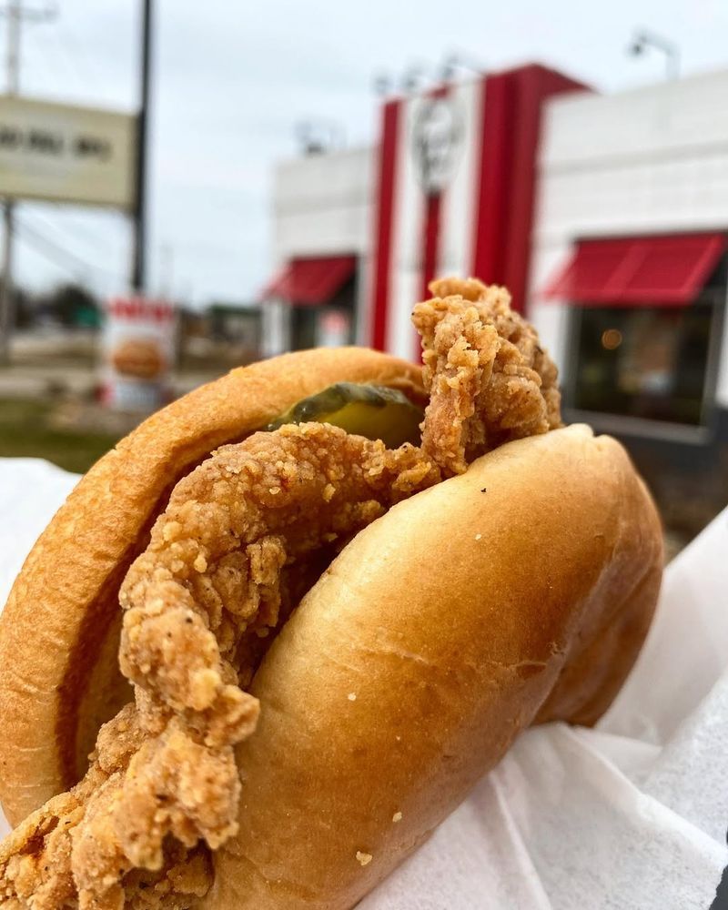 KFC's Classic Chicken Sandwich