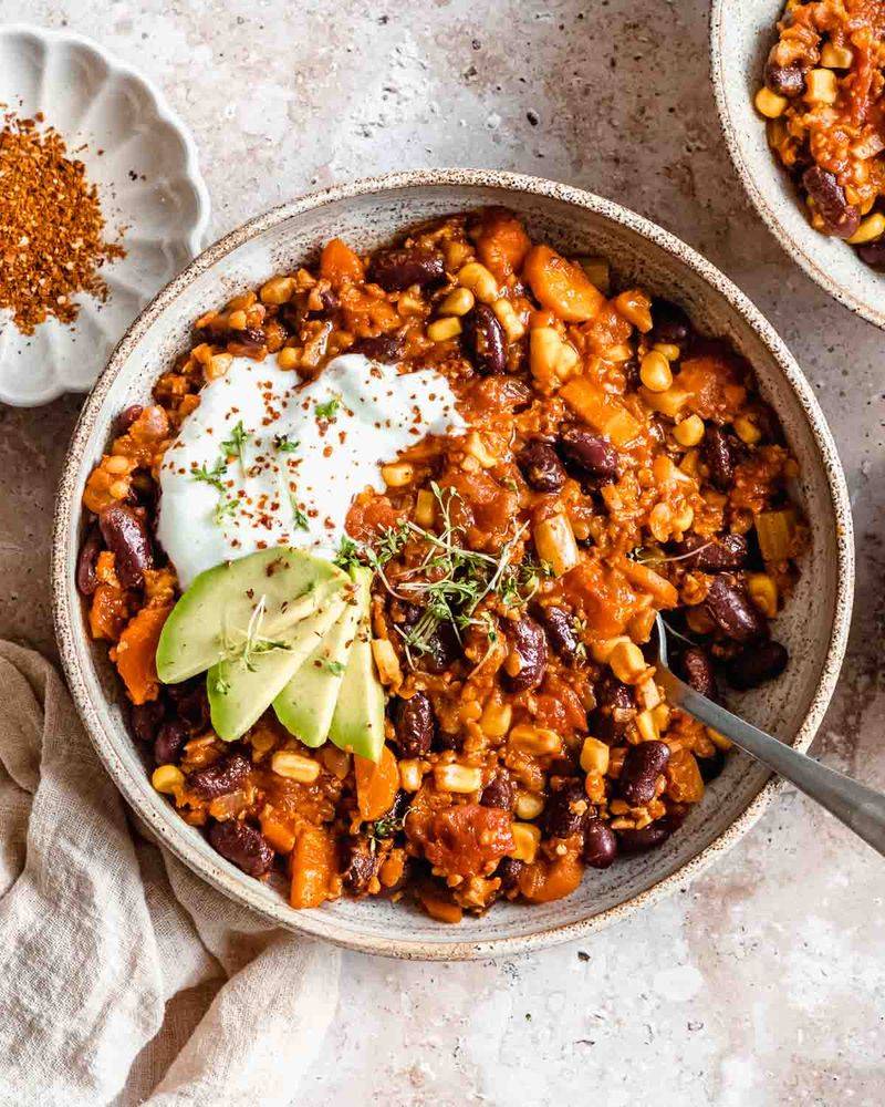 Vegetarian Chili with Grains and Beans