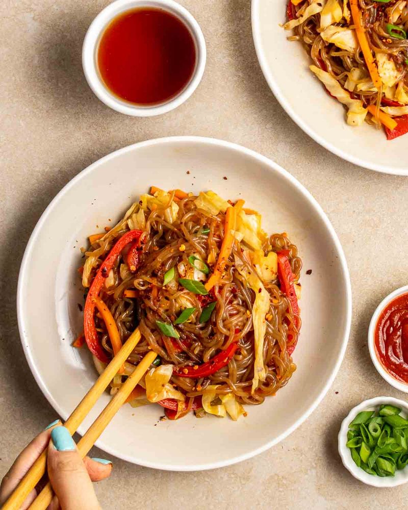 Chicken Stir Fry Shirataki Noodles