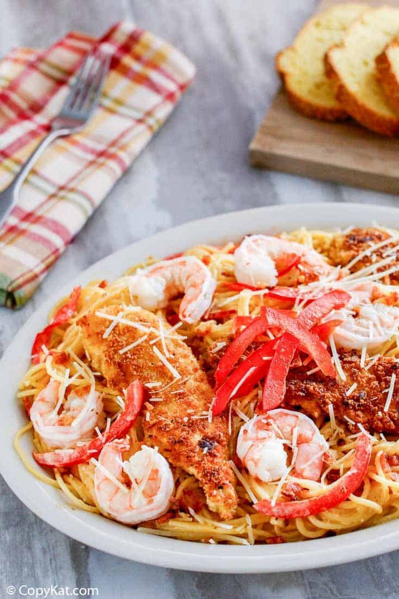 Olive Garden – Chicken and Shrimp Carbonara