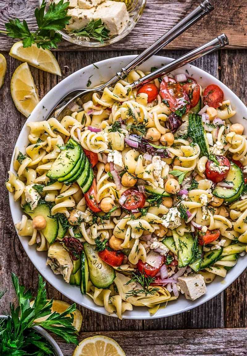 Lemony Greek Pasta Salad